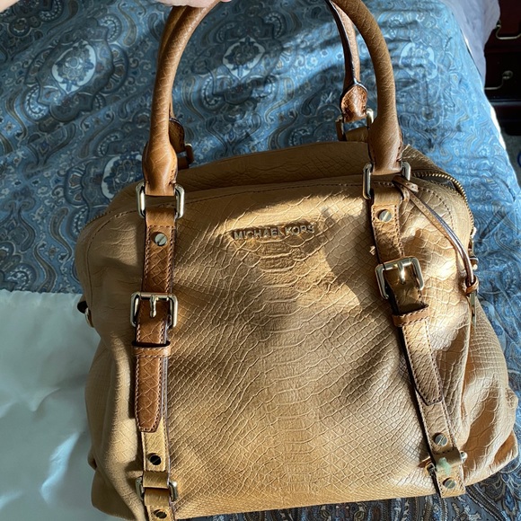 Michael lots - Picture 3 of 4